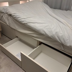 収納付きベットフレーム　ニトリ　セミダブル
　の画像