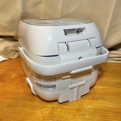 TOSHIBA 小容量 IHジャー炊飯器 【3合炊き】 RC-5XN(W) ホワイトの画像