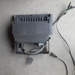 100V　パナソニック　LED　外灯　2015年　屋外用　高力率形　かなり明るい　点灯していた品物を取り外し　激安の画像