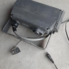 100V　パナソニック　LED　外灯　2015年　屋外用　高力率形　かなり明るい　点灯していた品物を取り外し　激安の画像