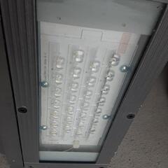 100V　パナソニック　LED　外灯　2015年　屋外用　高力率形　かなり明るい　点灯していた品物を取り外し　激安の画像
