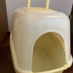 フード付き猫トイレの画像