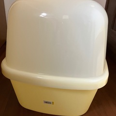 フード付き猫トイレの画像