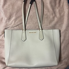 マイケルコースハンドバッグ