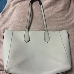 マイケルコースハンドバッグの画像