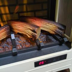 暖炉型ヒーターの画像