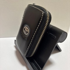 トヨタ　スマートキーケース黒の画像