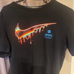 NIKE Tシャツ
