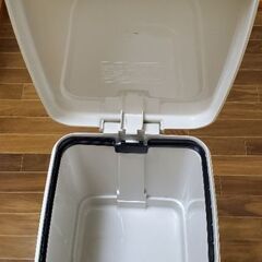 ゴミ箱 ふた付き 分別 ツインペダルの画像