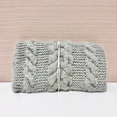 ビヨンドザリーフ  クラッチバッグ　グレー×ヒトデの画像