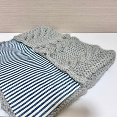 ビヨンドザリーフ  クラッチバッグ　グレー×ヒトデの画像