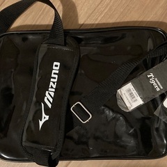 阪神タイガースエナメルバッグの画像