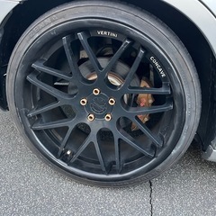 💰ローン可能💰【⭐️車検整備受けてのお渡し⭐️】‼️希少車‼️下取り交換大歓迎、。。ハイブリッドでしたら交換検討あり。‼️ローンご相談⭕️です！⭐️極上車！DodgeダッジマグナムRT V8 カスタム多数！新車並行車⭐️🥺の画像