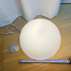 球体 フロアライト 間接照明 の画像