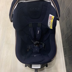 コンビのISOFIX チャイルドシートの画像
