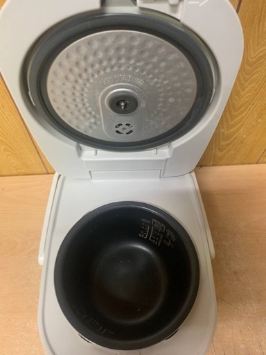 EJ465番 アイリスオーヤマ IHジャー炊飯器 YEC-H05E1