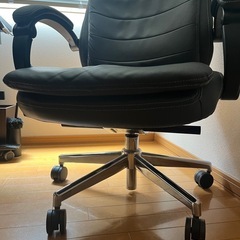 ニトリ　ワークチェア　オフィスチェア　リカルドブレスレザーの画像