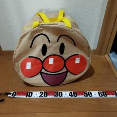 アンパンマンバック付き水遊び用品ですの画像