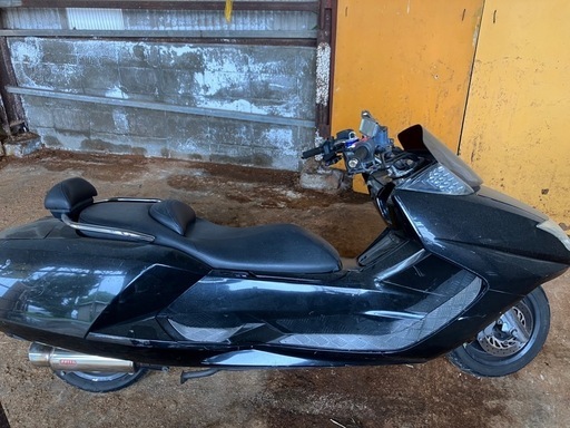 まだ受付してます　
低走行 新品リアタイヤ付き　マグザム　通勤用に