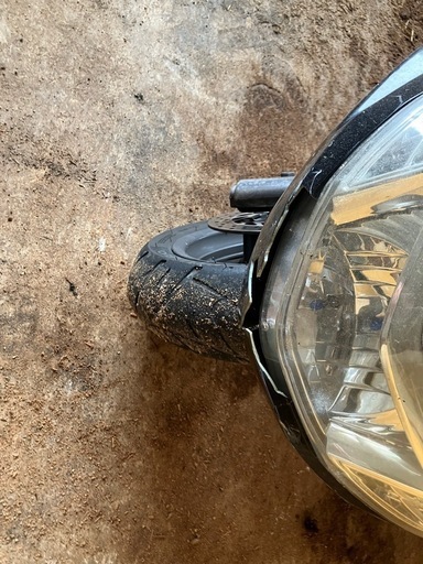 まだ受付してます　
低走行 新品リアタイヤ付き　マグザム　通勤用に