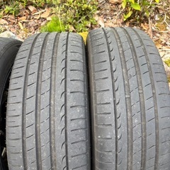 215/45R18 4本セットの画像