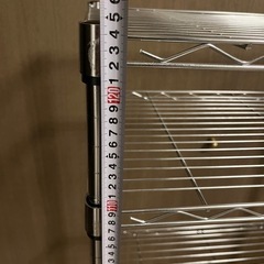 キャスター付きメタルラックの画像
