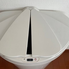 【部品取りに！】47L　自動開閉 ダストボックス ゴミ箱の画像