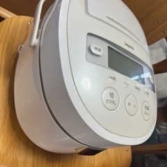 5.5合炊き炊飯器の画像