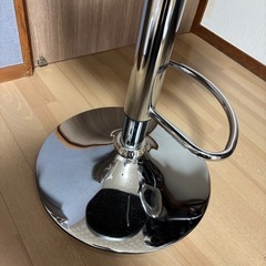 カウンターチェアの画像