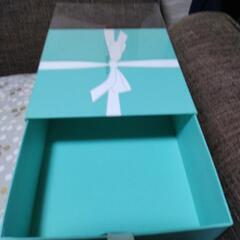 ティファニー　空箱の画像
