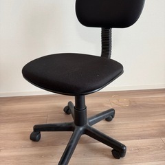 【取引中】オフィスチェアの画像