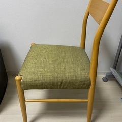 ダイニングチェアの画像
