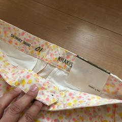 ⭐︎【新品】GAPクロップド丈スキニーパンツ01 Mサイズぐらいの画像