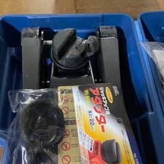 ローダウン車対応油圧ジャッキ　の画像