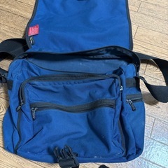 ショルダーバッグの画像