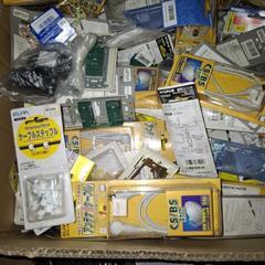 アンテナ線　他部品の画像