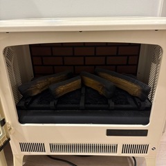 暖炉風　電気ストーブの画像