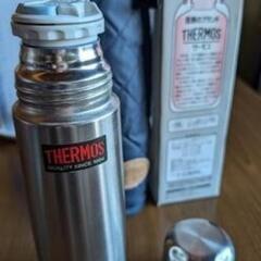 THERMOS水筒の画像