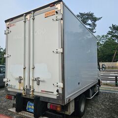 希少！　２トン　冷蔵冷凍車！　日野　デュトロ　荷室トランテックス６ＫＸ００３５　５速マニュアル　ディーゼル　パワーウィンドウ　エアコン　リアダブルタイヤ　３人乗りの画像
