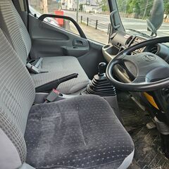 希少！　２トン　冷蔵冷凍車！　日野　デュトロ　荷室トランテックス６ＫＸ００３５　５速マニュアル　ディーゼル　パワーウィンドウ　エアコン　リアダブルタイヤ　３人乗りの画像