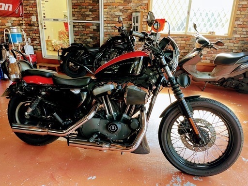 ★ハーレー　xl1200n ナイトスター　車検残有り！　ライトカスタム！　北米仕様マフラー！スモールウィンカー！ETC！ピンストペイント！★