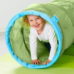 IKEA トンネルの画像