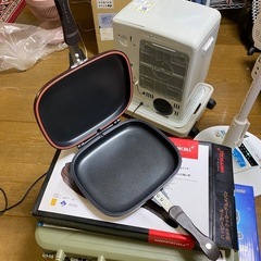 未使用品 
ハッピーコール ホットクッカーグルメパン ガス直火用 ブラウンの画像