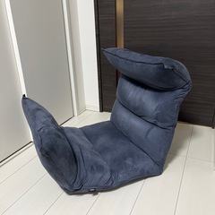 可動域広めの座椅子の画像