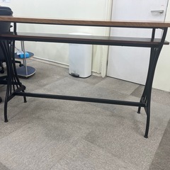 カウンターテーブルの画像