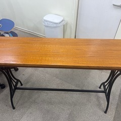 カウンターテーブルの画像