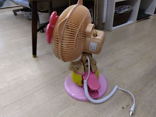 極上美品激レア日焼けキティちゃん扇風機 (・ニモ・) 盛岡の季節