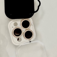 新品　物々交換歓迎　iPhone 16 Pro / 16 Pro Max ラインストーンカメラレンズカバー セパレート型の画像