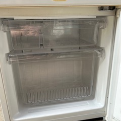 決まりました　冷凍冷蔵庫　　110L    2010年製の画像