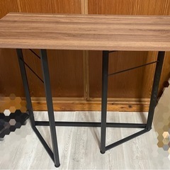 折りたたみデスクの画像